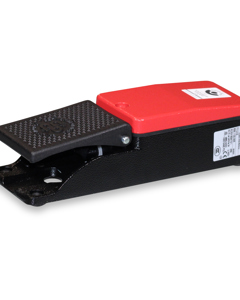 Foot switch momentary F1-UZ1